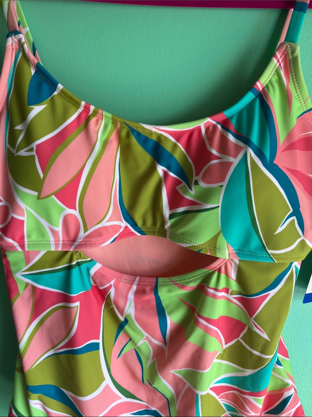 Hurley Tropical Leaf Swimsuit New - Picture 2 of 8